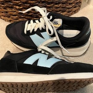 New Balance 237 women blue sneakers size 8